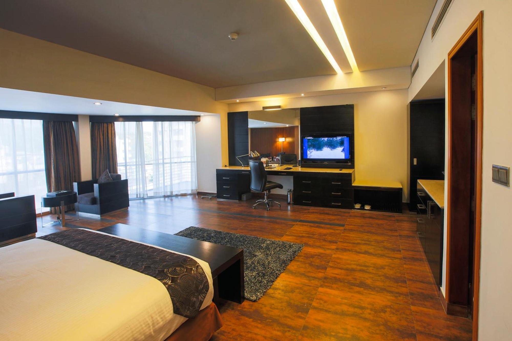 Long Beach Hotel Cox's Bazar Exterior photo