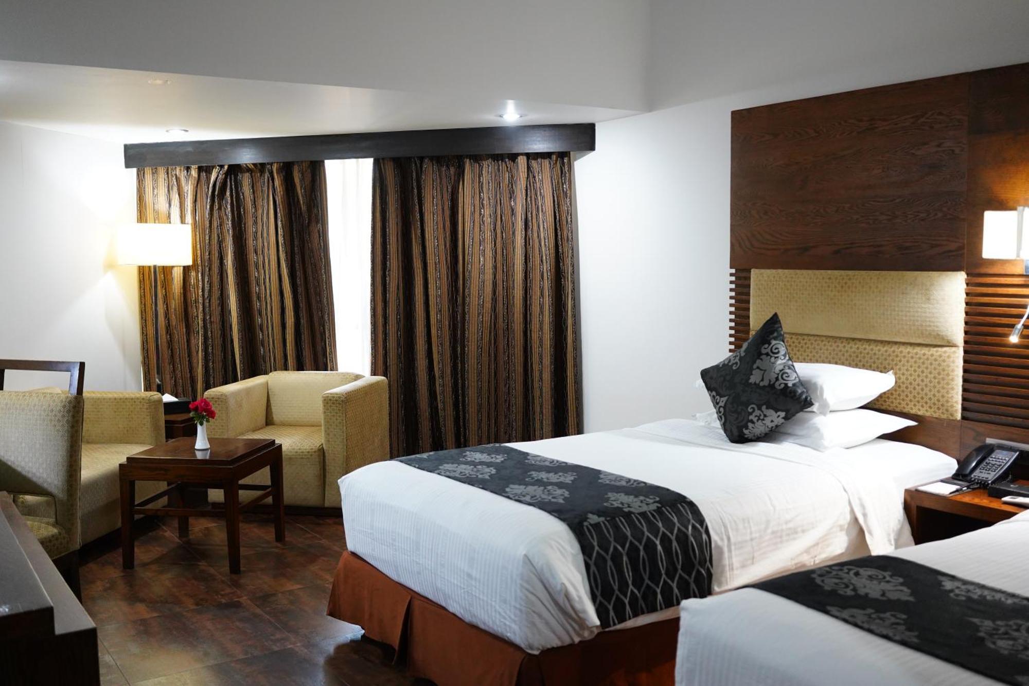 Long Beach Hotel Cox's Bazar Exterior photo